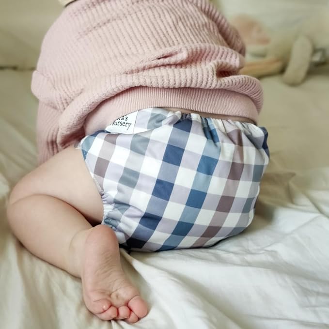 Nora's Nursery Cloth Diapers 7 Pack with 7 Inserts & 1 Wet Bag - Waterproof Cover, Washable, Reusable & One Size Adjustable Pocket Diapers for Newborns and Toddlers - Winter Waddle