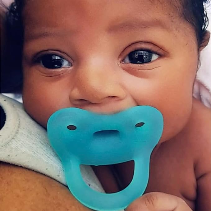 Smilo Baby Bottle Feeding Gift Set - Bottle Set with 100% Silicone Newborn Pacifier, Replacement Nipples and Baby Bottles Cleaning Brush - Perfect Essentials and Gift for Girls & Boys - Blue