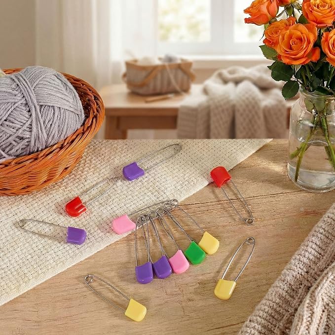 WILLBOND 100 Pcs Safety Pins 2.2 Inch Plastic Head Cloth Pins with Locking Closures Stainless Steel with Velvet Bag, Multicolored