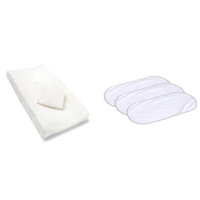 Munchkin 2 Pack Diaper Changing Pad Covers and 3 Count Waterproof Changing Pad Liners