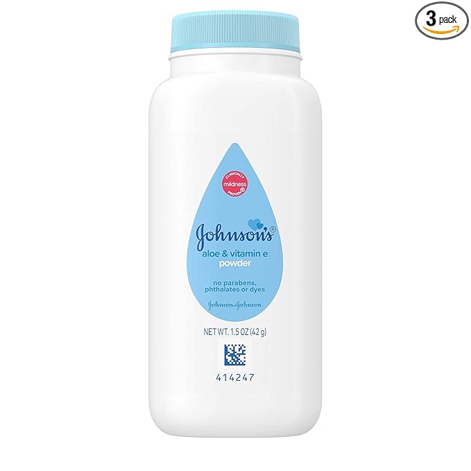 Johnson's Aloe Vitamin E Powder 1.5 oz Pack, Pure Cornstarch, 4.5 Ounce, (Pack of 3)