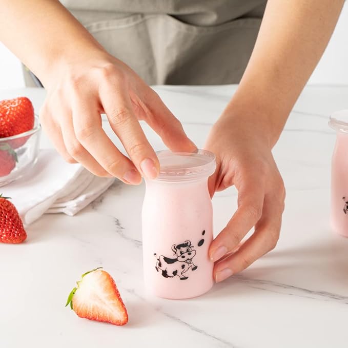 Restaurantware 5 Ounce Yogurt Jars 100 Disposable Pudding Containers - Cow Print Pop-Off Lids Included Clear Plastic Chia Pudding Jars For Snacks Spices And Desserts