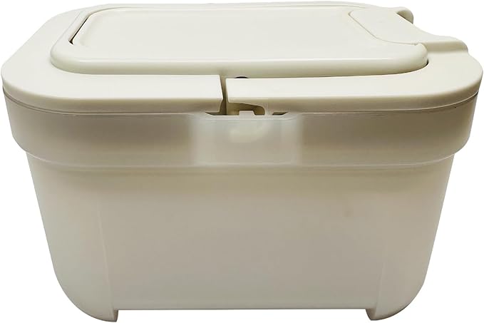 Shockproof Airtight Baby Formula Container with Scoop，Baby Formula Dispenser for Travel Outdoor Activities,BPA Free(White, 500ml)