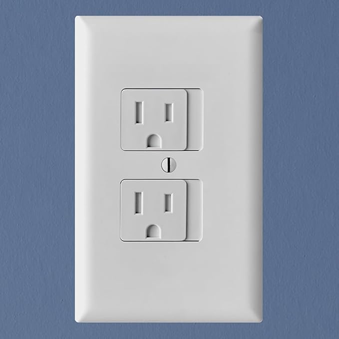 3 Pack - SnapPower SafePlate - [For Duplex Outlets] Self-Closing Safety Cover Plate - Child-Proofing Wall Plate Helps Protect Baby From Electrical Shock (Duplex)