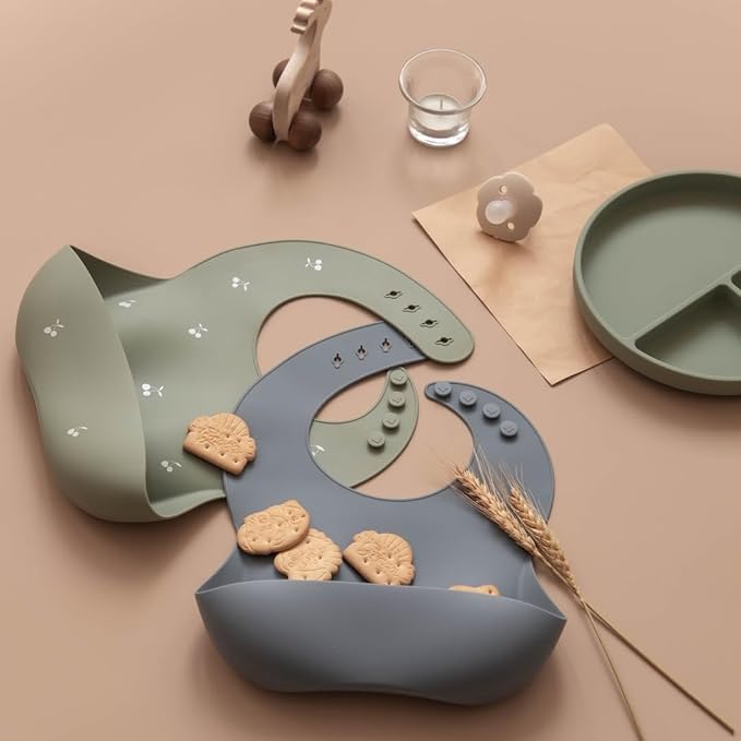 Moonkie Silicone Baby Bibs Set of 2, BPA Free Waterproof Baby Bibs for Eating, Soft Adjustable Silicone Bibs for Babies 6-12 Months, Toddler Bibs with Pocket Food Catcher (Frosted Mint/Celadon Green)