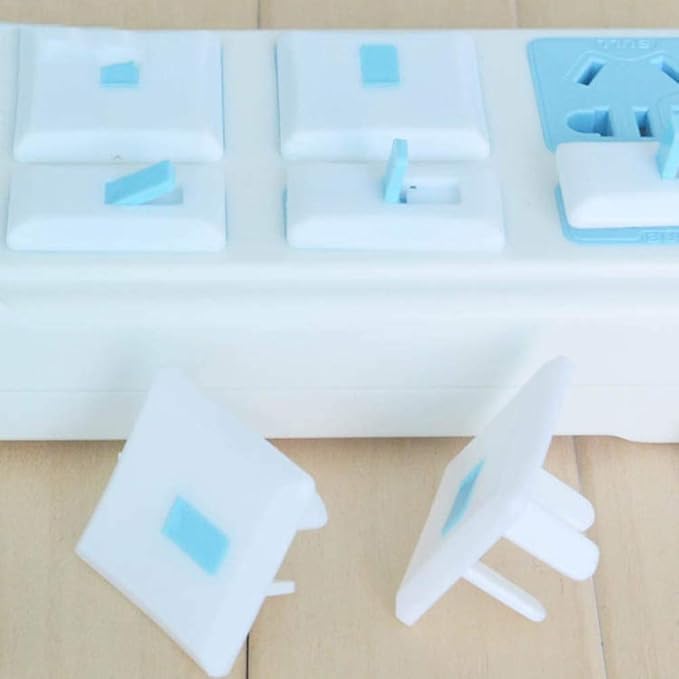 6Pcs 3 Holes Outlet Plug Covers Baby Proofing Electric Protector Caps Kit for Child Safety - Blue + White