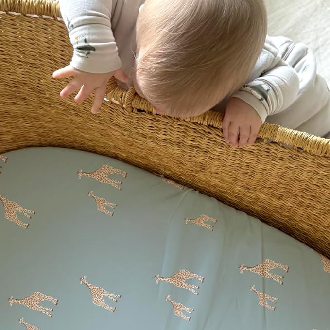 GUNAMUNA Unisex Baby Infant Changing Pad Covers, Ultra Soft and Safe on Skin, Baby Shower, 30" x 18", Giraffe Moss