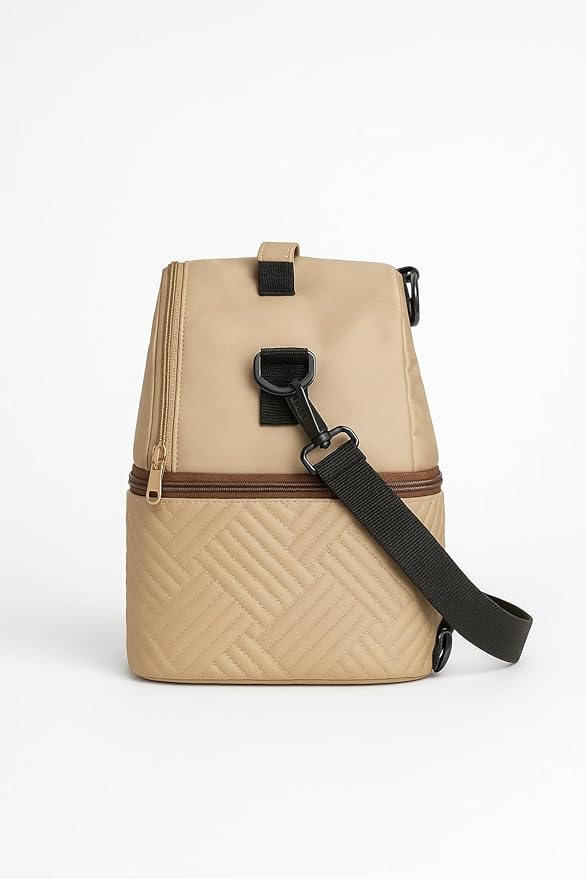 breast milk cooler travel bag with an exclusive and delicate design, five Breastmilk Storage Bags are included with your cooler bag, baby bag, baby bottle bag,