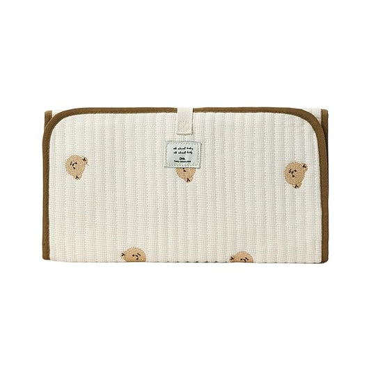 Portable Baby Changing Pad Foldable & Water Proofing Mat Built-in Mesh Pocket for Newborns and Parents During Travel (Bear)