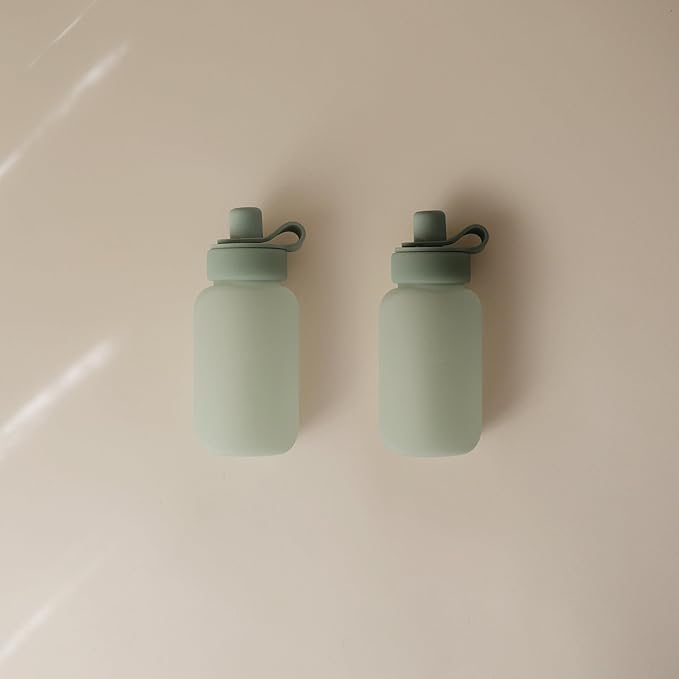mushie Silicone Puree Pouch 2-Pack | 5 oz Reusable Baby Food Pouches (Cambridge Blue)