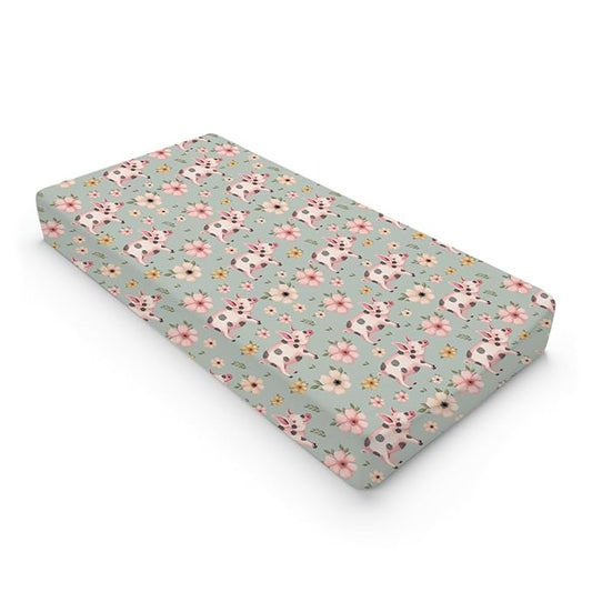 Lovely Pigs Boho Floral Changing Pad Cover Baby Pig Retro Flowers Change Table Cover for Baby Boys Girls Farm Animal Life Soft Breathable Stretch Fitted Changing Mat Sheets Cover 32''x16''