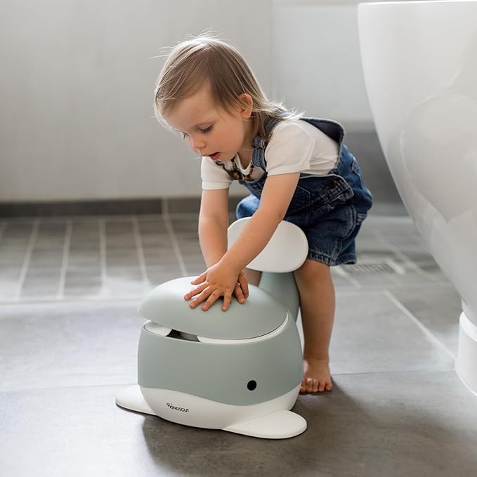 Kindsgut Whale Potty Training Toilet – Ergonomic Toddler Potty for Boys & Girls, Designed in Germany, Non-Slip & Easy Clean, Aquamarine