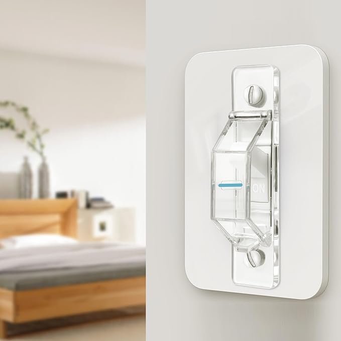 4 Pack Light Switch Cover Guard,Light Switch Lock With Glow In The Dark Effect, Child Proof Wall Switch Cover Keeps Lights or Switches from Being Accidentally Turned ON or OFF （Clear)