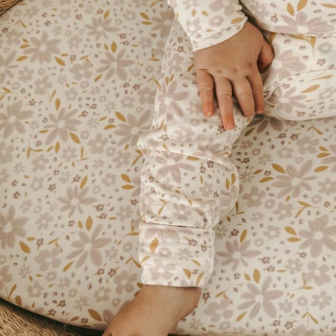 GUNAMUNA Unisex Baby Infant Changing Pad Covers, Ultra Soft and Safe on Skin, Baby Shower, 30" x 18", Eden