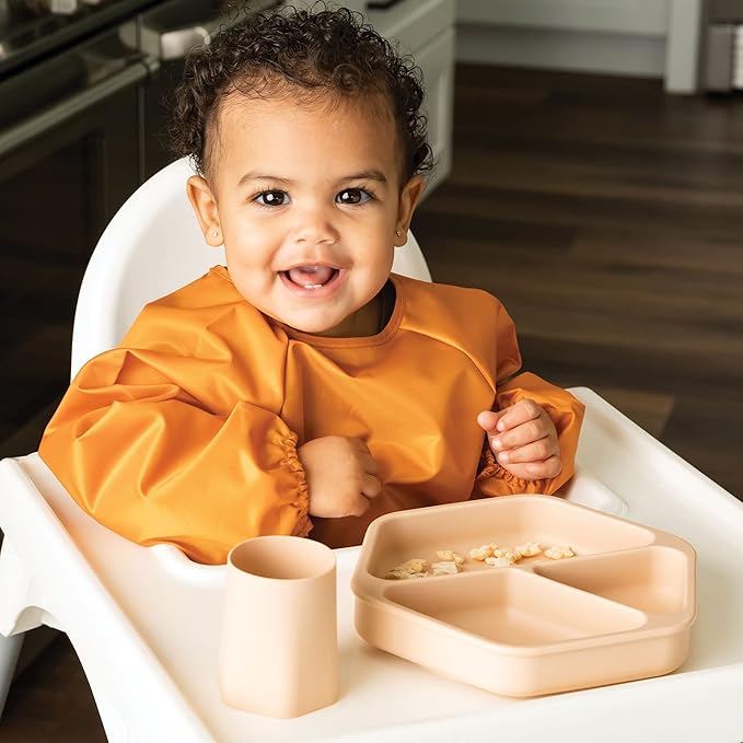 Tiny Twinkle Silicone Suction Baby Plate, Suction Grip Divided Dish for First Foods and Self-Feeding Toddlers, Baby Led Weaning Supplies for Independent Eating (Sand Plate with Lid)