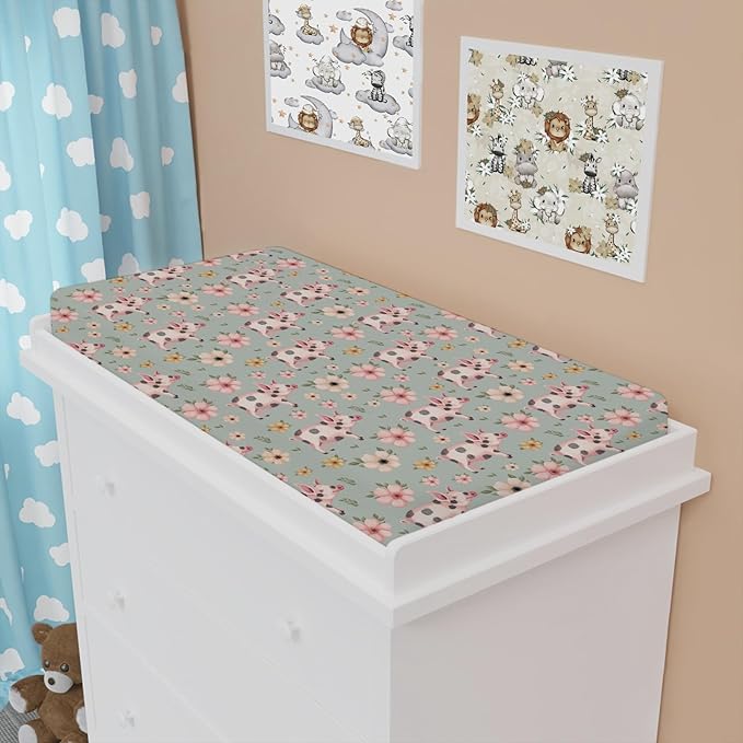 Lovely Pigs Boho Floral Changing Pad Cover Baby Pig Retro Flowers Change Table Cover for Baby Boys Girls Farm Animal Life Soft Breathable Stretch Fitted Changing Mat Sheets Cover 32''x16''