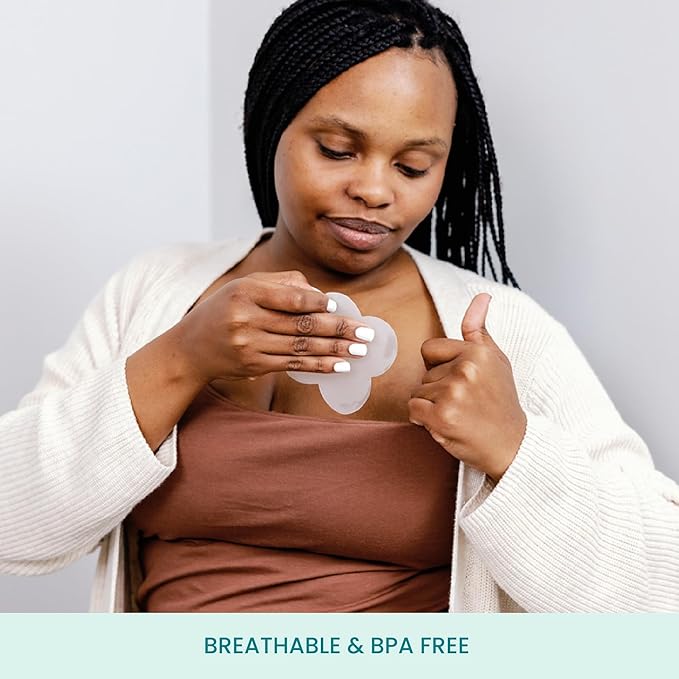 Motif Medical Soothing Hydrogel Nipple Pads for Breastfeeding - Reusable Nursing Pads for Women - Sore & Cracked Nipple Cooling Gel Pads - Breathable, Easy-to-use Nipple Gel Pads (Pack of 4)