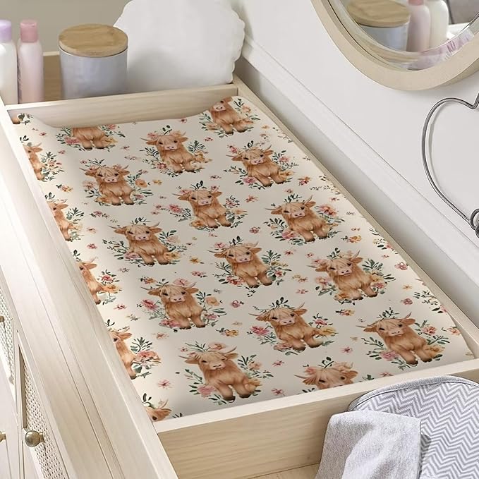 Highland Cattle Floral Baby Changing Pad Cover Set of 1 Changing Table Cover for Girls, Changing Pad Covers 32"x16" Snug Fitted Diaper Table Sheet