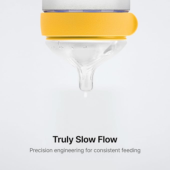 Comotomo Silicone Baby Bottle Gen 2 – 2026 Release (5oz) – True Slow-Flow Nipple for Newborn Feeding (0-3 Months) with Dual Anti Colic Vents for Breast to Bottle Transition, Yellow (Double Pack)