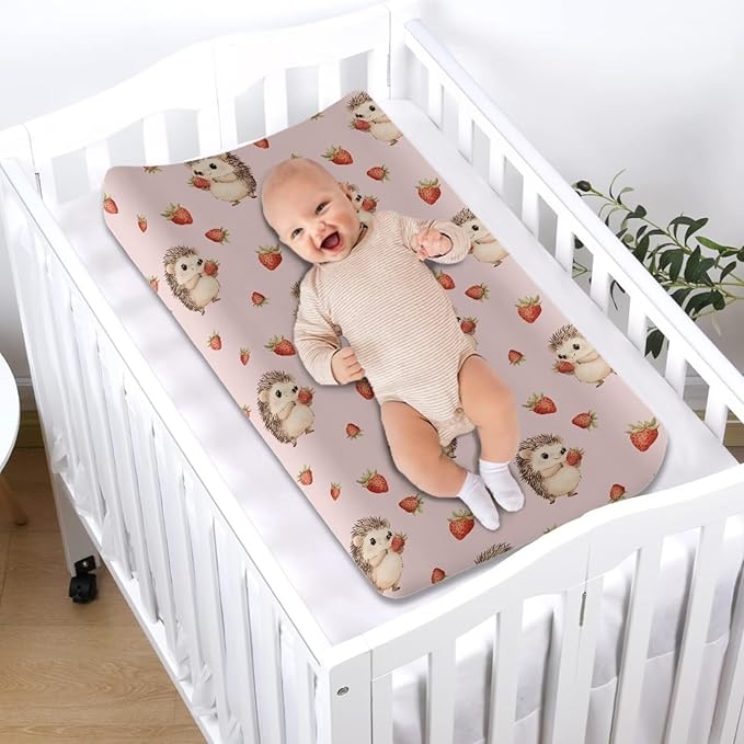 Hedgehog Hearts Changing Pad Cover Waterproof Cozy Table Sheets Stain Resistant Stretchy Breathable Nursery Pad Change Cover