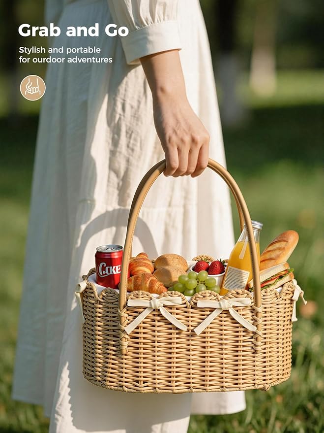Diaper Caddy Organizer, Hand Rattan Scalloped Diaper Caddy Changing Table Organizer, Wicker Nursery Bakset Picnic Basket Household Organizer, Beige TB31