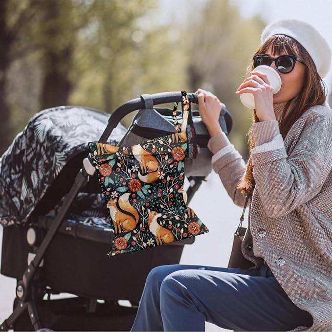 Waterproof Cloth Diaper Wet Dry Bag, Reusable Travel Beach Pool Daycare Soiled Toddler Items Yoga Gym Bag for Swimsuits or Wet Clothes Diaper Forest Animal Fox Wet Bag
