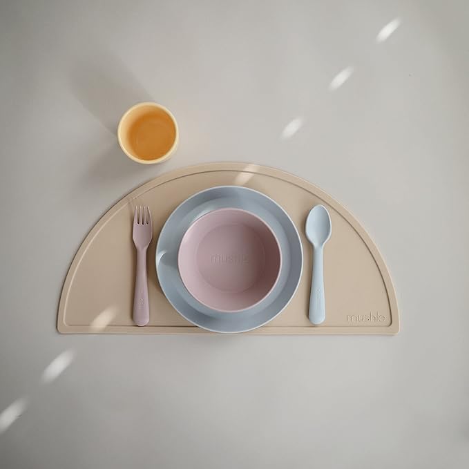 mushie Round Dinnerware Bowls for Kids | Made in Denmark, Set of 2 (Soft Lilac)