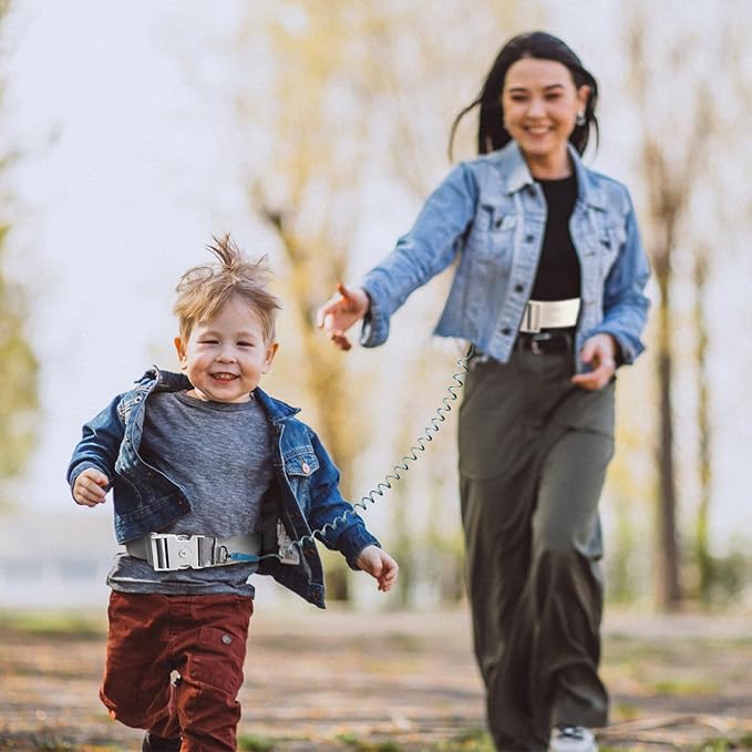 Hands Free Toddler Leash for Kids with Lock, Adjustable Child Harness Leashes for Toddlers, Baby Walking Harness for Outdoor Travel, Safety Harness for Kids with Autism Special Needs ADHD
