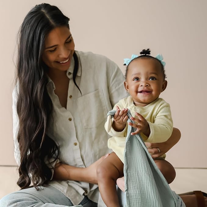Snuggle Me® Nursing Cover - 100% Organic Cotton Muslin Nursing Cover Up for Baby Breastfeeding with BPA-free Silicone Teether Ring, Ultra-soft, Breathable & Lightweight Adjustable Mother Nursing Apron