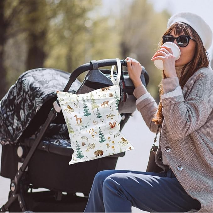 Waterproof Cloth Diaper Wet Dry Bag, Reusable Travel Beach Pool Daycare Soiled Toddler Items Yoga Gym Bag for Swimsuits or Wet Clothes Diaper Forest Elements Wet Bag
