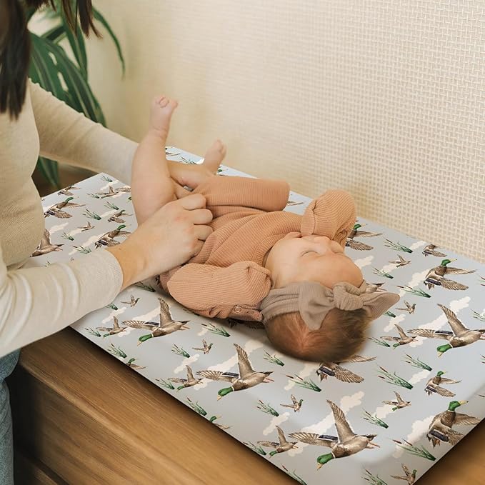 HawSkgFub Duck Hunting Mallard Hunter Changing Pad Cover for Baby Boys, Wild Animal Bird Reeds Blue Diaper Change Table Covers, Soft Stretchy Safe Snug Fitted Changing Mat Sheets Fit 32"/34" x 16"