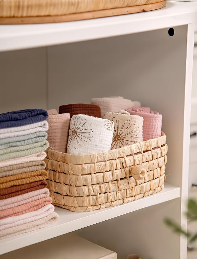 lulumoon Muslin Burp Cloths for Babies: 100% Soft Cotton Large Burping Cloths - Neutral Baby Burp Rags for Boy and Girl - Absorbent Burp Cloth for Spit-Ups 6 Pack