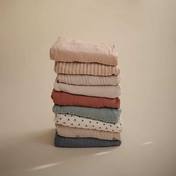 mushie Extra Soft Muslin Fitted Changing Pad Cover (Cedar)