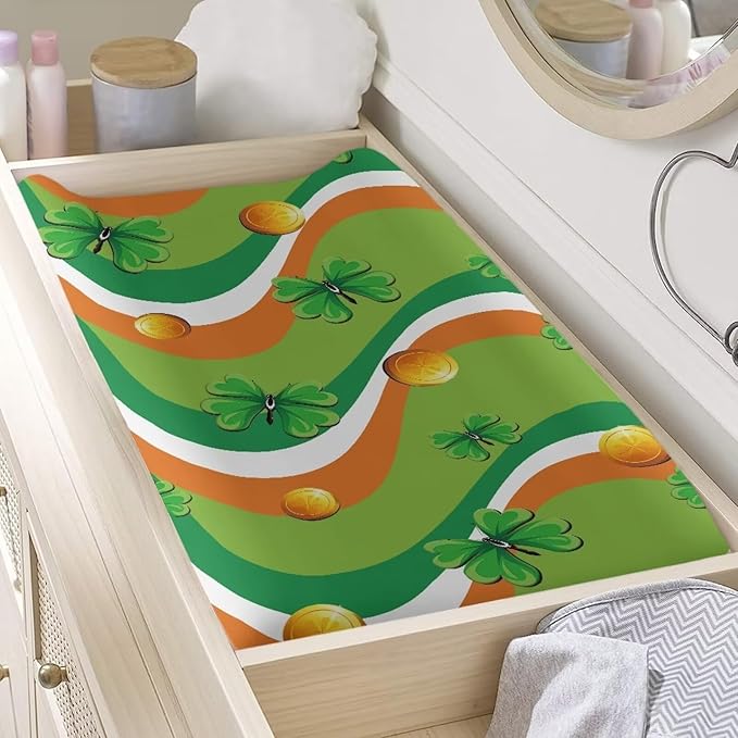 Lucky Leaves Baby Changing Pad Cover Stain Resistant Breathable Nursery Pad Change Cover Soft St. Patrick's Day Changing Table Cover Fit 32"x16" Contoured Pad