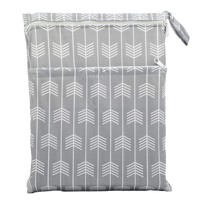 Medium Wet Dry Bag Baby Cloth Diaper Nappy Insert Bag Reusable Washable With Two Zippered Pockets (Grey Arrow)