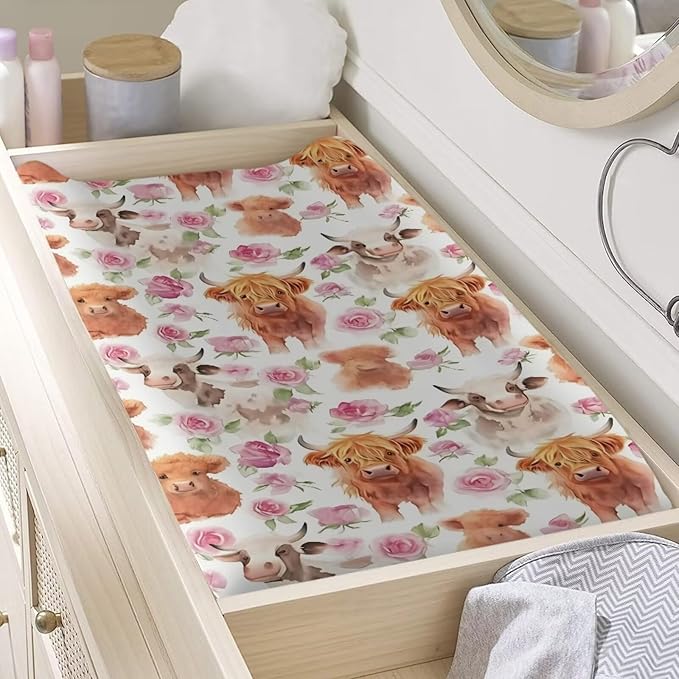 Highland Cow Cattle Changing Pad Cover for Baby Diaper Change Table Covers Soft Stretchy Unisex Diaper Change Table Sheets 32x16 Inch Cradle Mattress Sheets