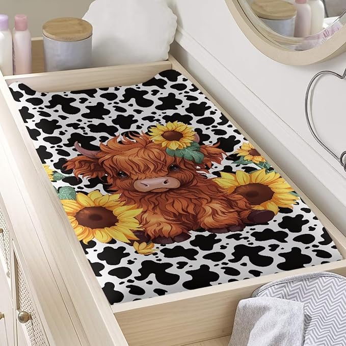 Highland Cow Changing Pad Waterproof Cover Cartoon Cozy Baby Nursery Diaper Changing Pad Sheets Boys & Girls Stretchy Diaper Pad Covers for Changing Table 16x32 Inch