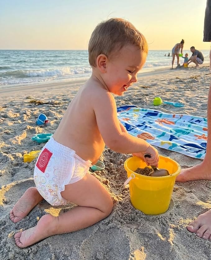 Little Toes Premium Natural Disposable Swim Diapers, Size 5 Large (26+ lbs) (12 Count) | Baby Disposable Swim Diapers | Hypoallergenic, Chlorine & Fragrance-Free | Gentle on Sensitive Skin