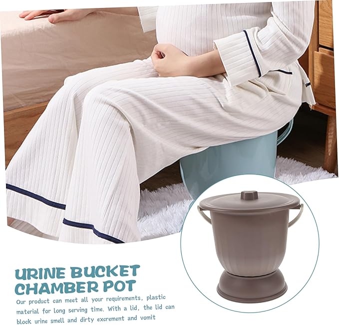 Portable Urinal Pot for Women Adult Potty Night Urine Pot Handheld Potty Pregnancy Must-Have Random Color