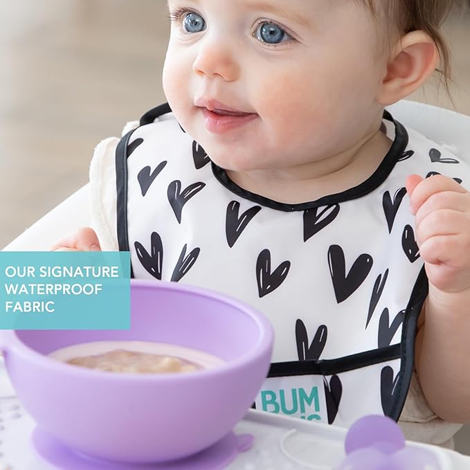 Bumkins Bibs, for Baby Girl or Boy, Infant 3-9 Months, Essential Must Have for Eating, Feeding, Baby Led Weaning, Mess Saving Waterproof Soft Fabric, Starter Bib 2-pk Hearts, XOXO Black and White