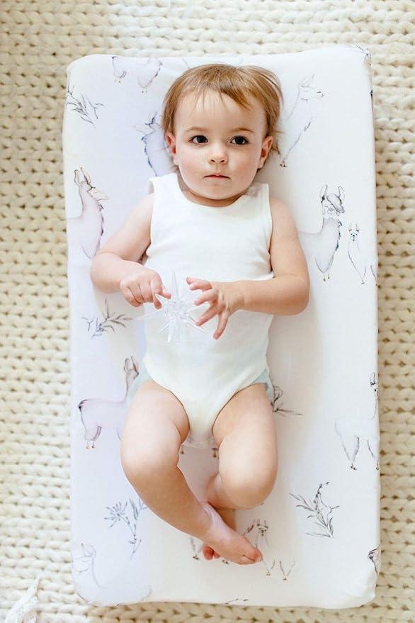 Oilo Changing Pad Cover, Breathable Organic Cotton Fitted Jersey, 300 Thread Count, Machine Washable, Fits Standard Changing Pads (32" x 16"), Girl, Boy, & Neutral Nursery Design, Llama