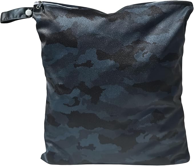 Wet Bag for Gym Clothes Black Camo - 12.6" x 14.6" Waterproof, Smell Proof, Machine Washable Sweat Bags for Sweaty & Dirty Workout Gear, Dry Bags for Sports, Travel, Yoga, Swimsuits - Organizer