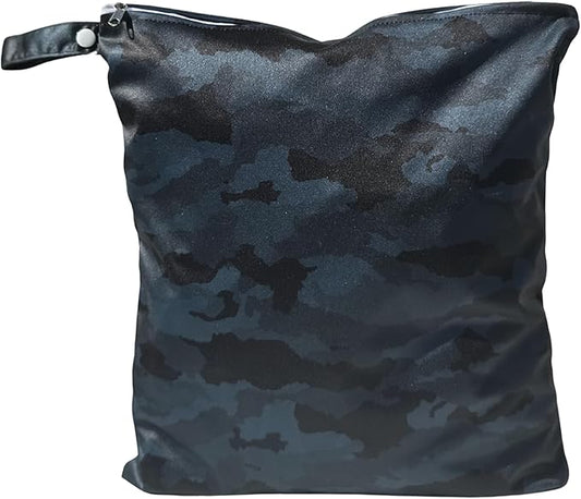 Wet Bag for Gym Clothes Black Camo - 12.6" x 14.6" Waterproof, Smell Proof, Machine Washable Sweat Bags for Sweaty & Dirty Workout Gear, Dry Bags for Sports, Travel, Yoga, Swimsuits - Organizer