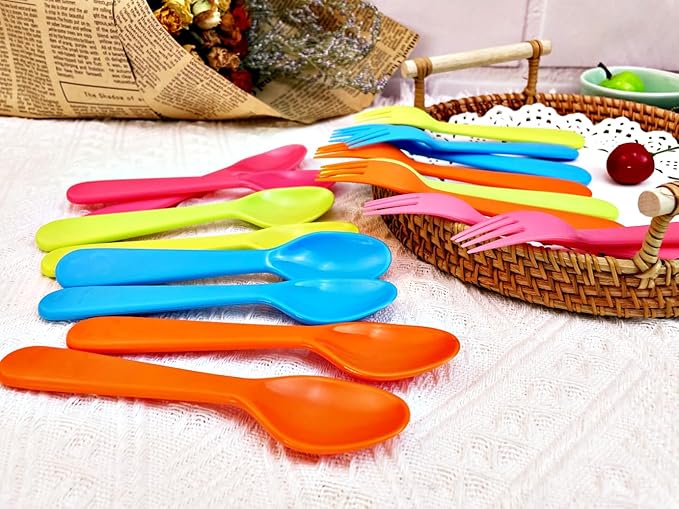 Jawbush 16 Pcs Kids Plastic Utensils, Reusable Toddler Feeding Utensils with 8 Forks and 8 Spoons, Colorful Kids Silverware Cutlery Set for School Lunch Box, BPA Free Dishwasher Safe