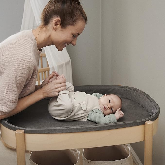 Stokke Sleepi Changing Table, Natural - Allows Sideways & Parent-Facing Positions - Cushioned Pad Included