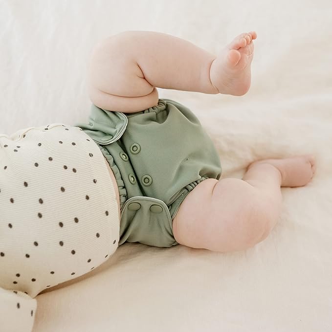 Esembly Cloth Diaper Cover - Reusable Swim Diaper, Waterproof, Breathable - Adjustable Outer Layer Over Absorbent Inner for Blowout Protection - Aloe, Size 2 (18-35lbs)
