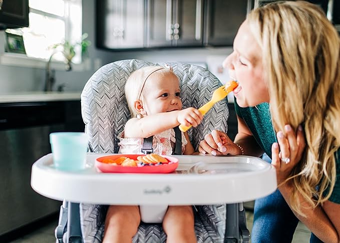 Safety 1st High Chairs for Babies and Toddlers, 3-In-1 Grow and Go with Tray and Adjustable Seat, Monolith