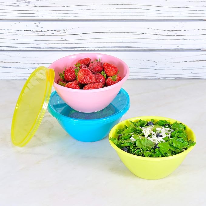 Youngever 32 Ounce Plastic Bowls with Lids, Large Cereal Bowls, Large Soup Bowls, Food Storage Containers, Set of 9 in 9 Assorted Colors