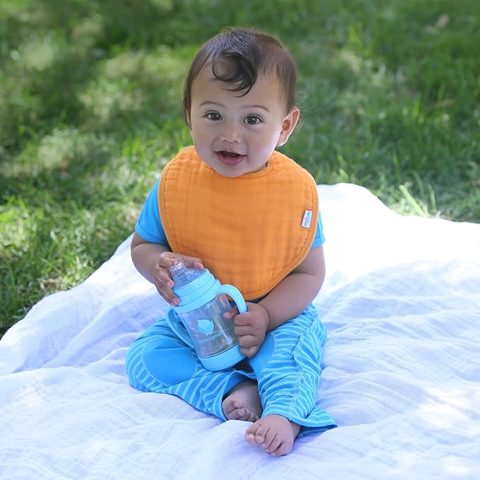 green sprouts Muslin Bibs made from Organic Cotton (5 pack)| 4 absorbent layers protect from sniffles, drips, & drools | 100% Organic cotton muslin, Adjustable snap closure, Machine washable