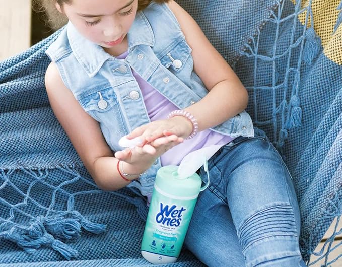 Wet Ones 40-Count Cucumber & Chamomile Sensitive Skin Cleaning Wipes (Value Pack of 12)